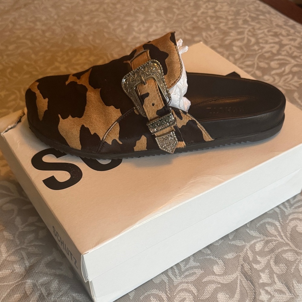 SCHUTZ Tan and Black Camo Slip-On with Buckle